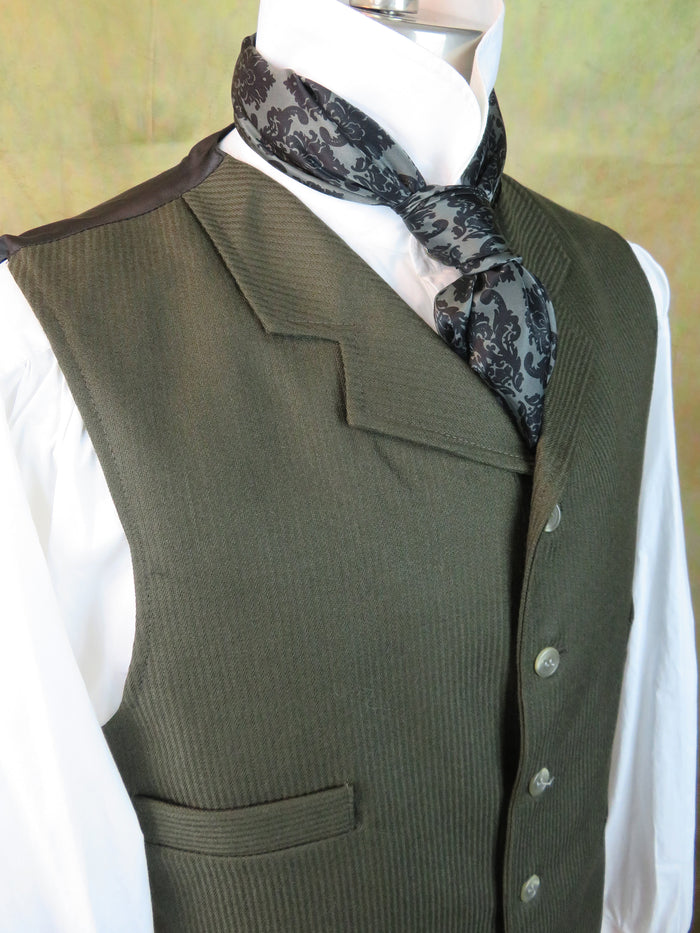 Men's Notch Vest - Mossy Bark Pin-Cord