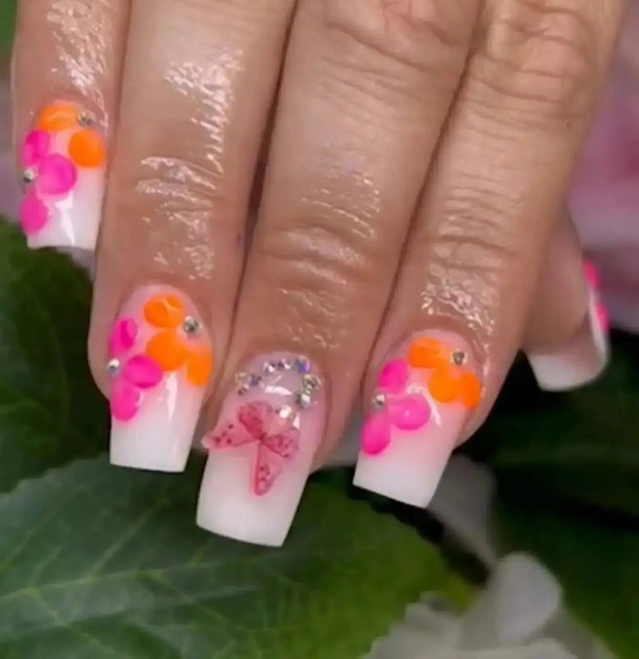 Barbie Girl - UGGP-A0277 Urban Graffiti Gel Polish 15mlย ย Naio Nails