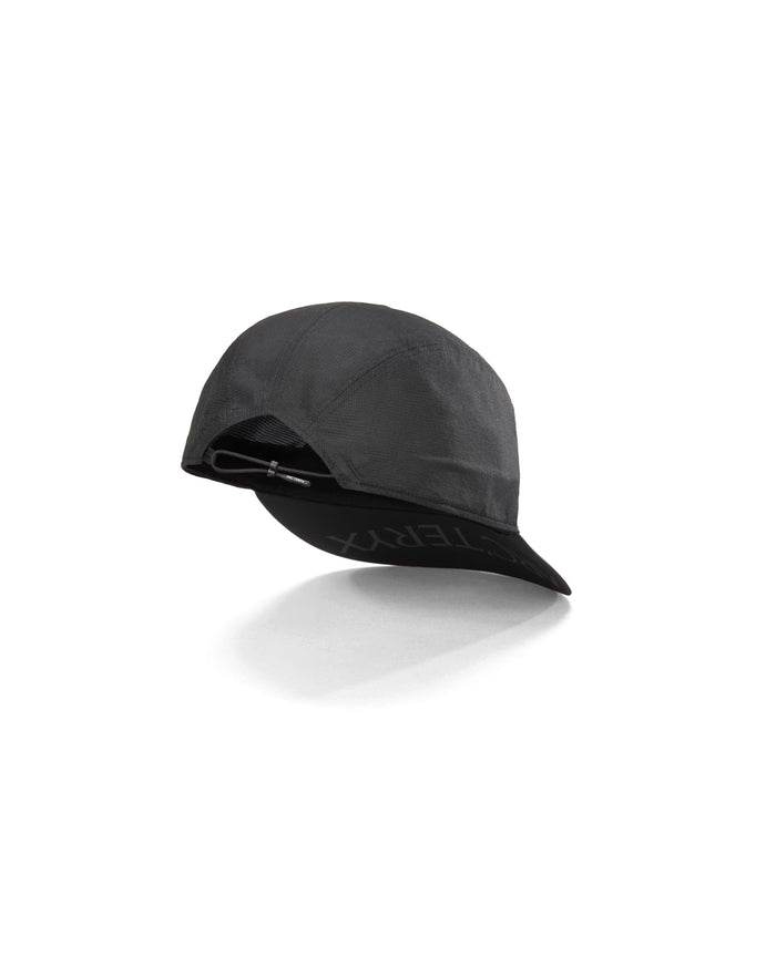 Aerios 5 Panel Cap Black / Arctic Silk
