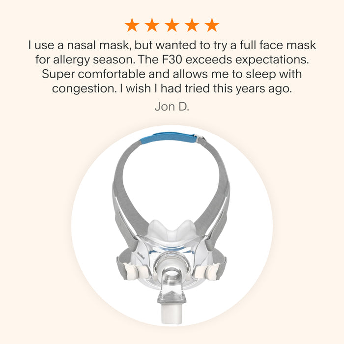 Testimonial praising the ResMed AirFit™ F30 Full Face Mask for its comfort and effectiveness during allergy season, highlighting its ability to accommodate nasal congestion.