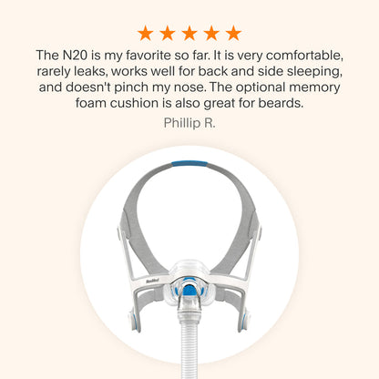 Testimonial for AirFit N20 mask highlighting comfort, minimal leaks, beard-friendly fit, and versatility for side or back sleepers.