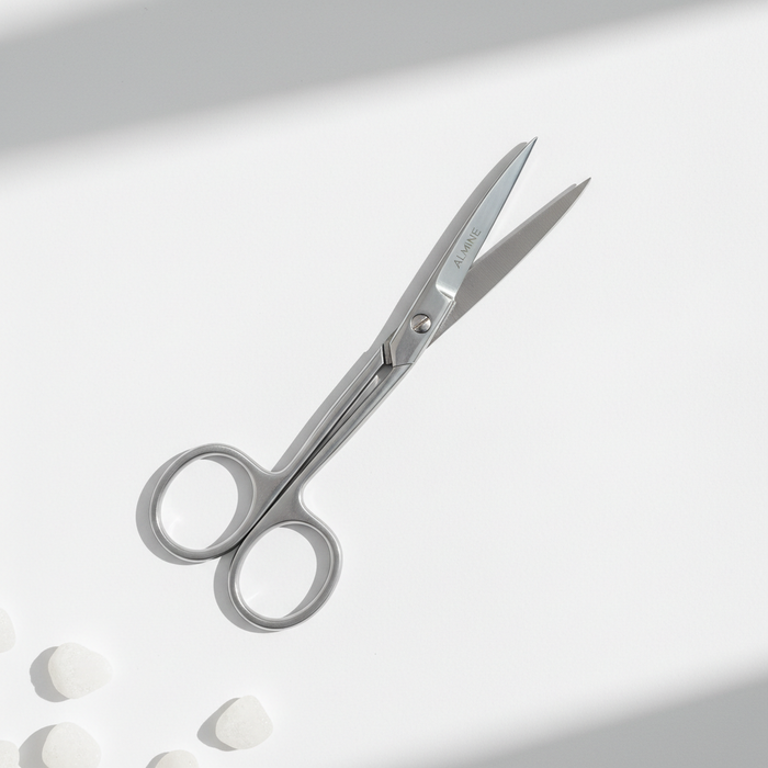 Almine Nail Scissors Curved