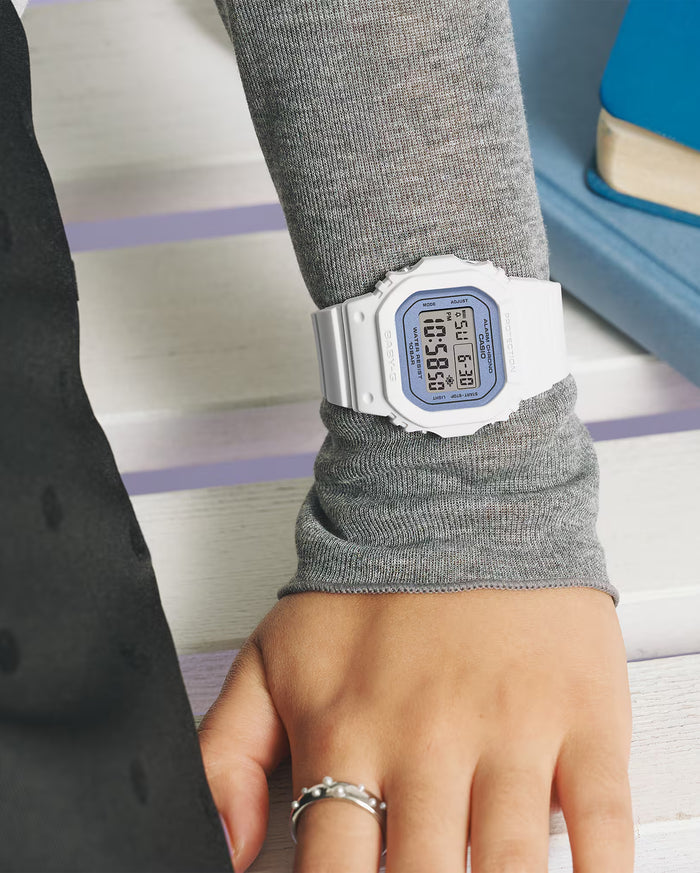 Baby-G BGD-565SC Blue White