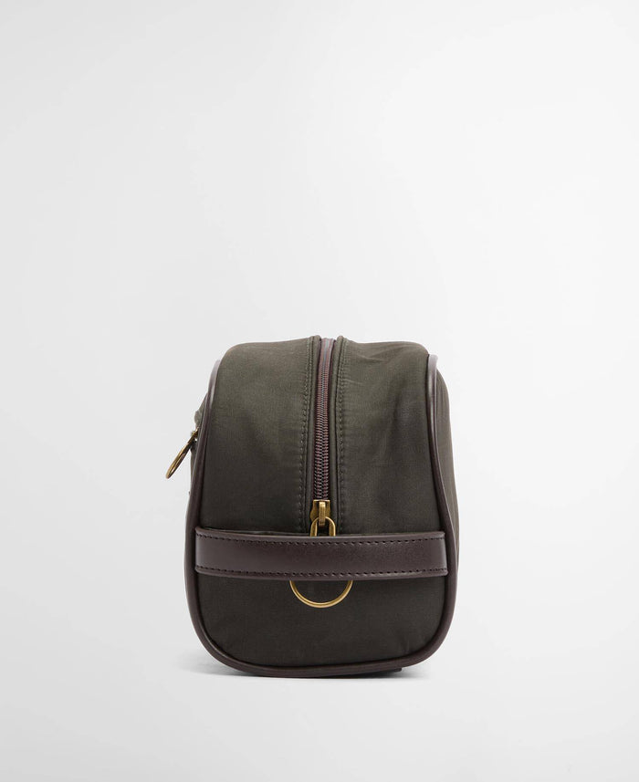 Barbour Waxed Washbag