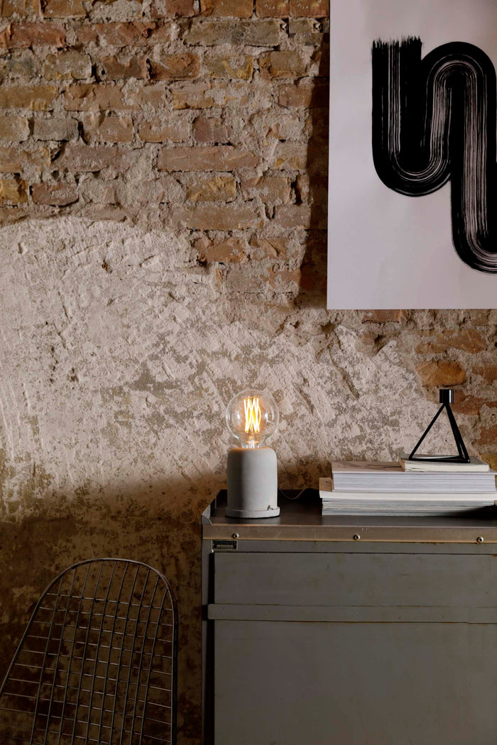 Calex Filament LED Lamp - E27 - G95 - Clear - 4W - Dimmable