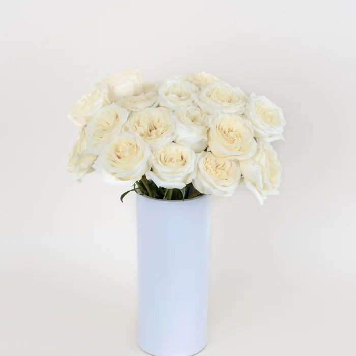 Candlelight Cream Roses Vase - Image