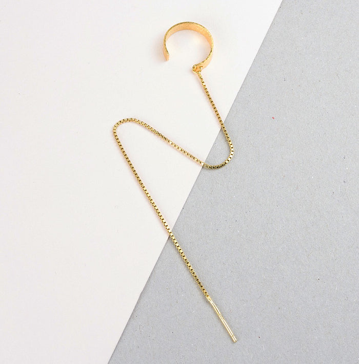 byfossdal earcuff w chain gold