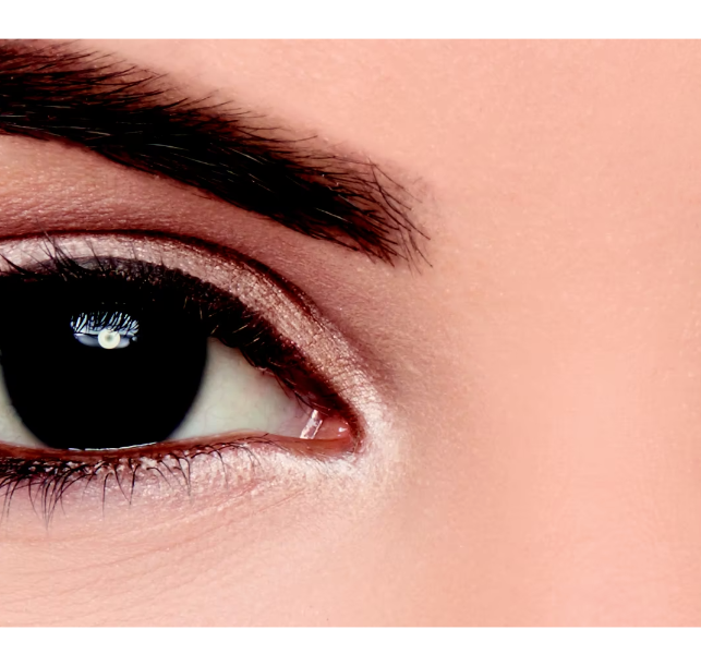 Eylure Fluttery Light 3/4 Length Lashes 008
