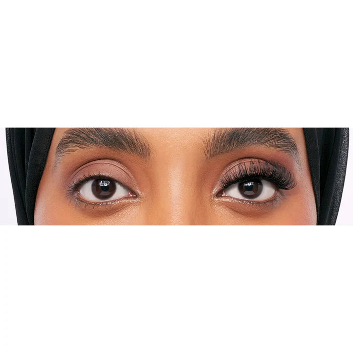 Eylure Volume False Lashes -Salon Extension Look No. 119
