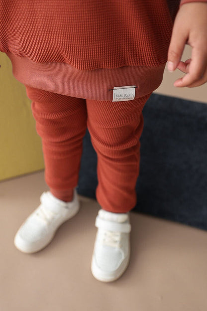 Grow with me Pants | Smokey Red Kid's Stuff [Trucs d'enfants]