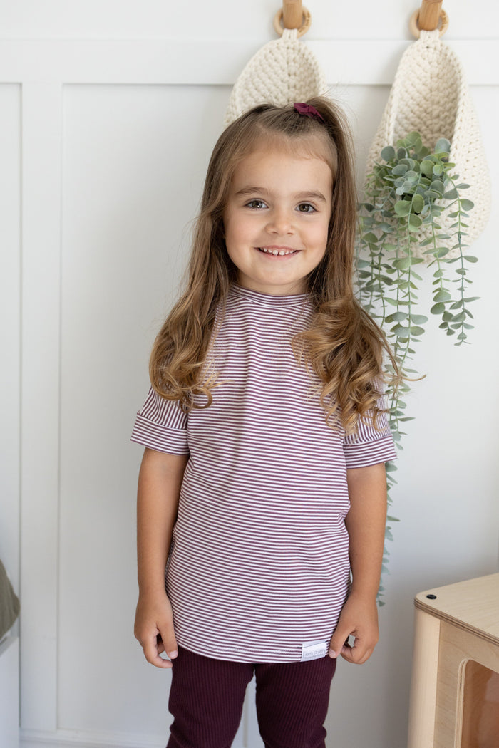 Grow With Me T-Shirt | Rose Brown Stripes Kid's Stuff [Trucs d'enfants]