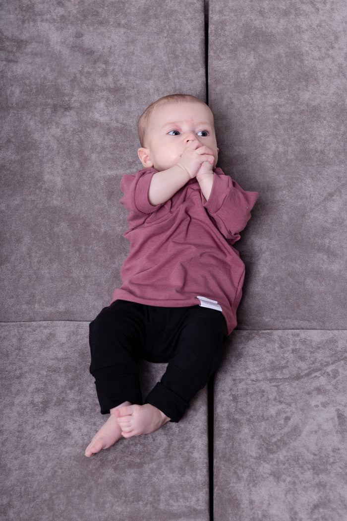 Rose Brown grow-with-me t-shirt for kids, made from soft Lyocell. Ethically made in Canada for a sustainable and comfy fit.