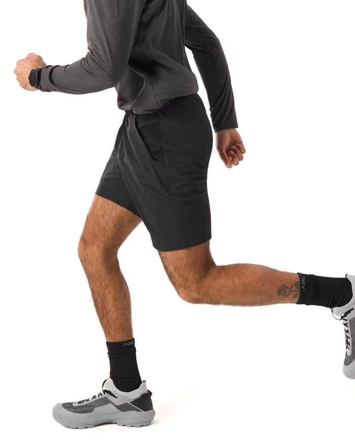 Incendo Short 9" Black