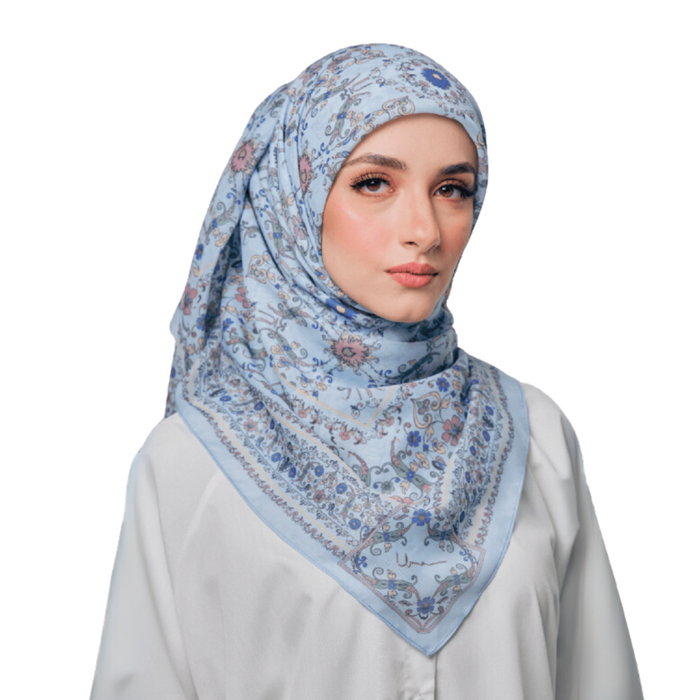 UMMA Majestica Printed Square | Isetan KL Online Store