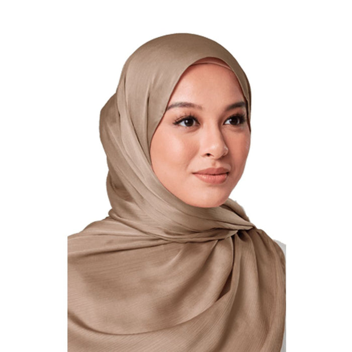UMMA Maya Crinkle Satin Scarf | Isetan KL Online Store