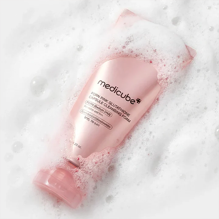medicube PDRN Pink Glutathione Capsule Cleansing Foam 120g