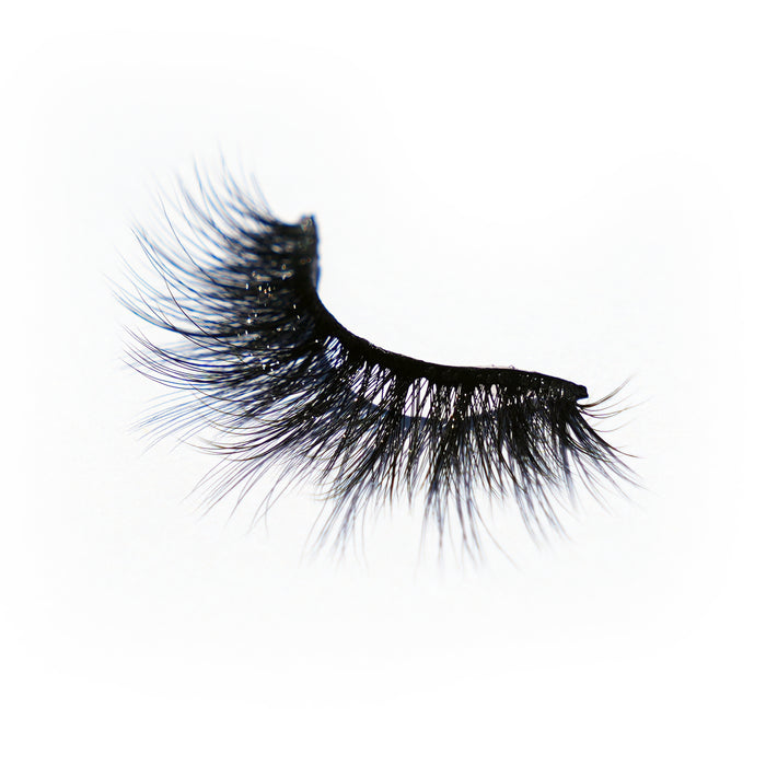 Mila - Dramatic, Long Round Fluffy Lashes