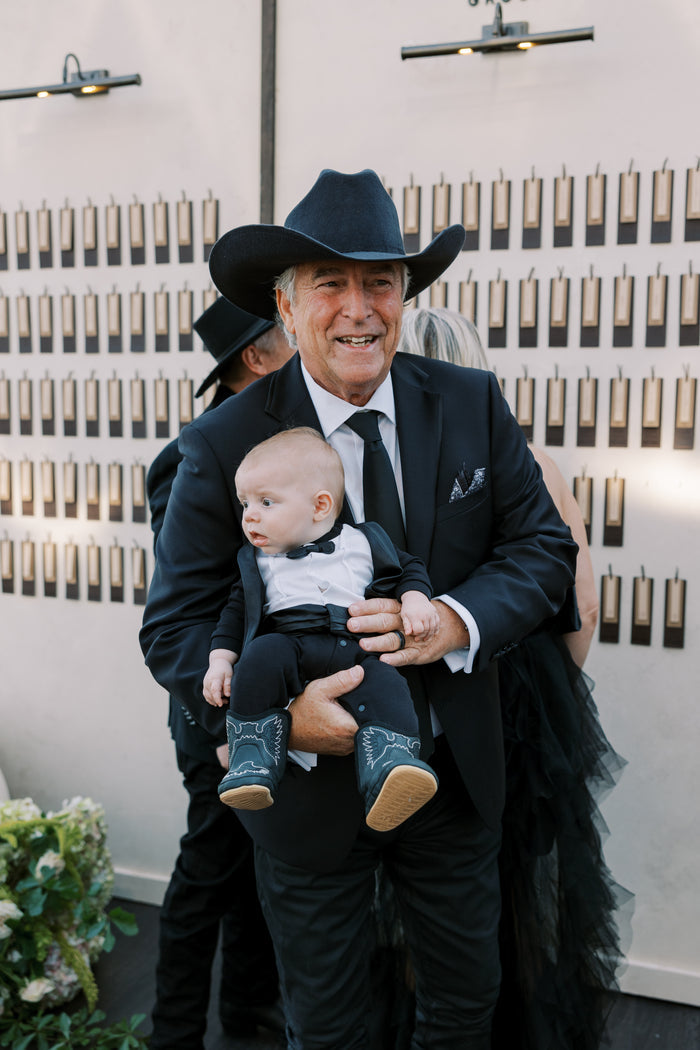 Modern Ranch Elegance at The Glass Pavilion
