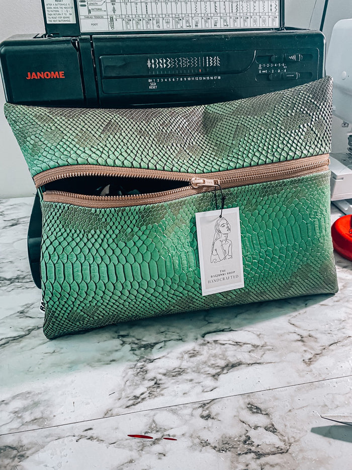 Money Green Cruella Clutch  image 0