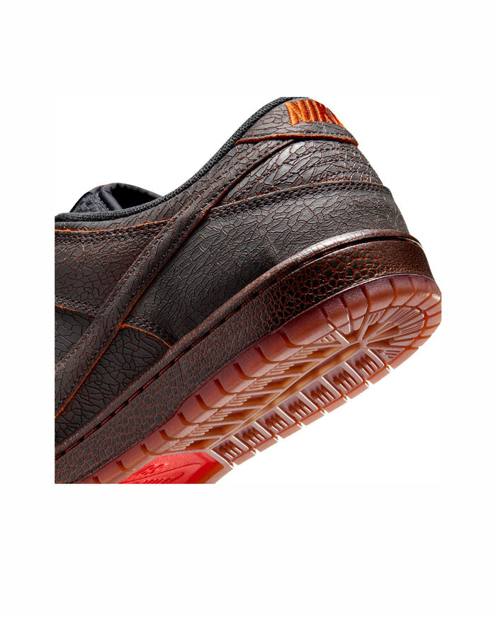 SB Dunk Low Pro Premium Dk Smoke Grey Campfire Orange