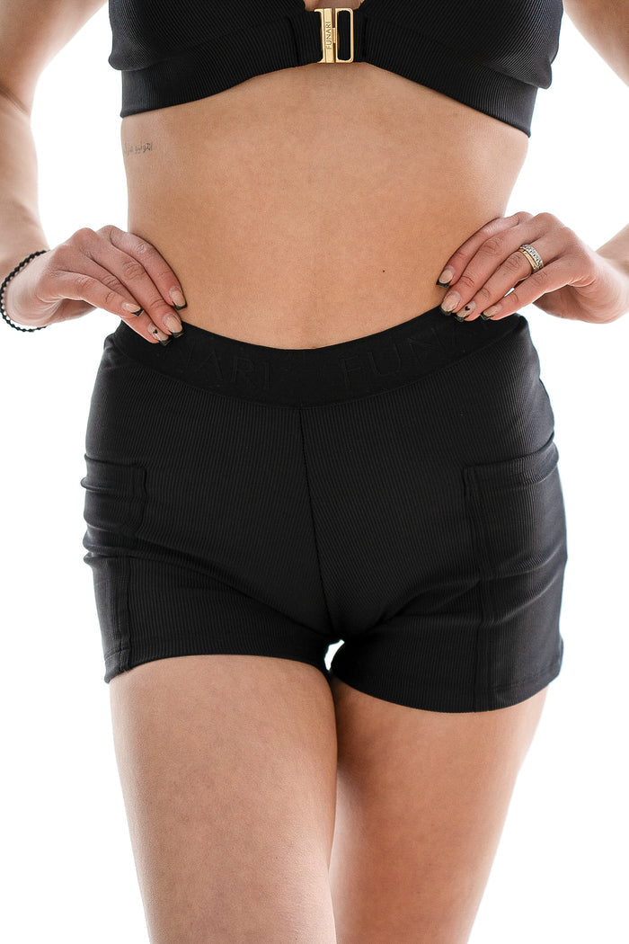 SOFIA SHORT SET