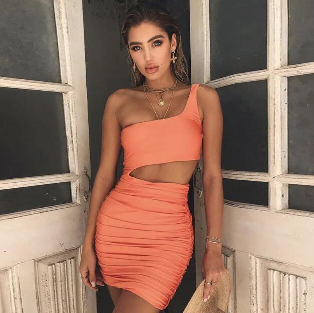 Stylish Fashion One-Shoulder Short Dress