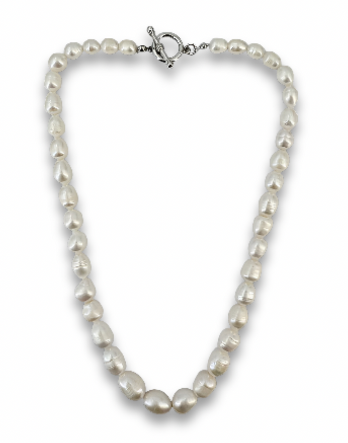 Suebelle's Signature Freshwater Pearl Necklace
