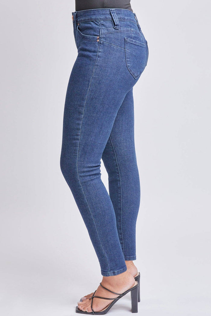 Sustainable WannaBettaButt Skinny Jeans