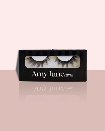 Tamara Lash - Fluffy, Wispy Cat-Eye Lashes