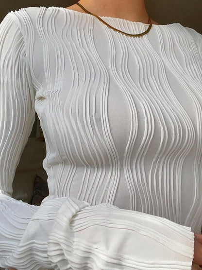 Textured Long Sleeve Fitted Blouse