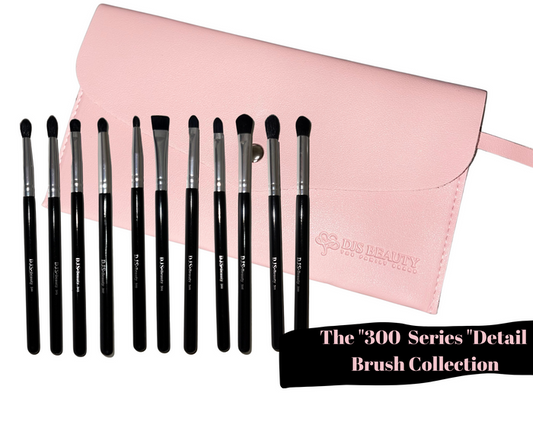 The 300 Detail Brush Set
