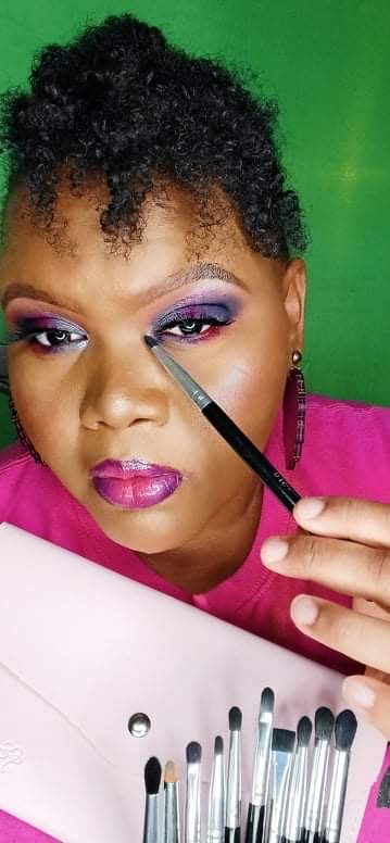 The 300 Detail Brush Set