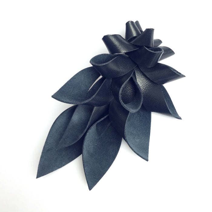 THE BIRD - dusty dark blue
