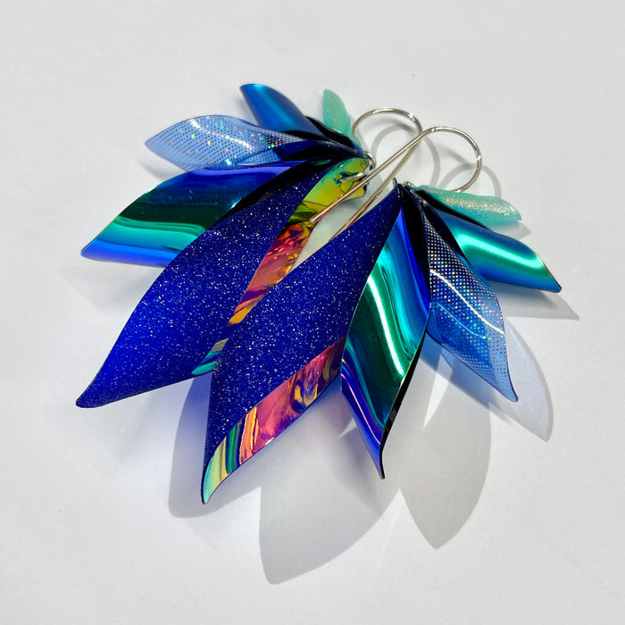 THE WINGS - Karla LIMITED