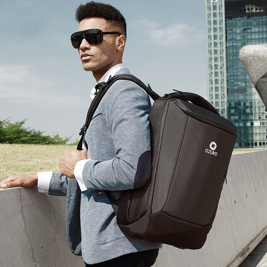 Water Proof Travel Bag / 17-inch Laptop Backpack
