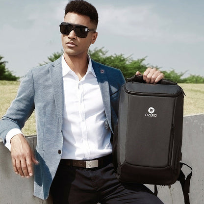 Water Proof Travel Bag / 17-inch Laptop Backpack