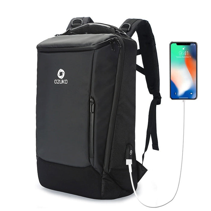 Water Proof Travel Bag / 17-inch Laptop Backpack