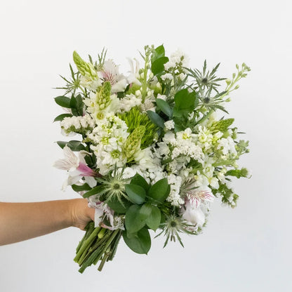 White Blooming Flower Centerpieces Vase - Image