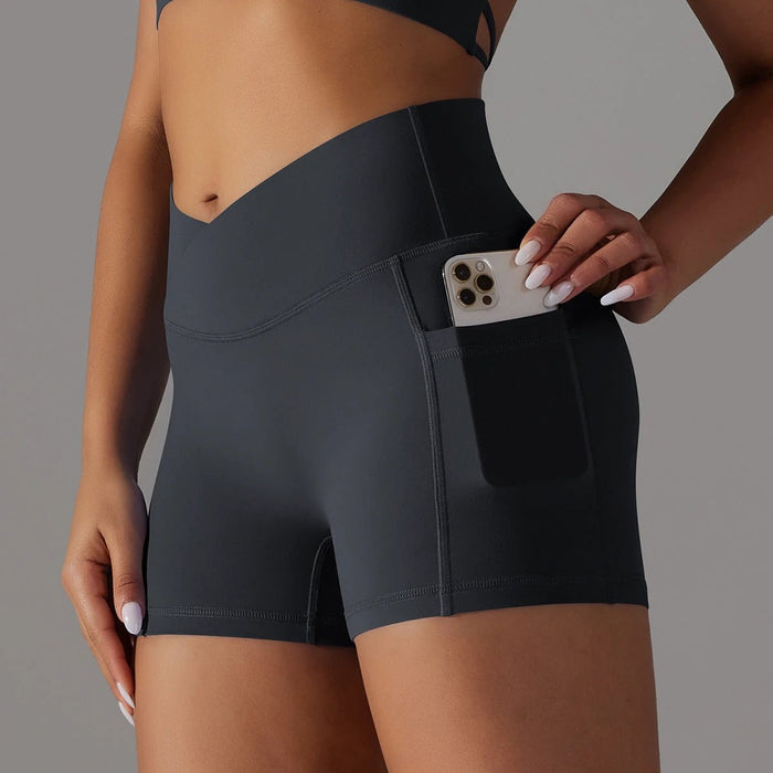 L / 6608 Shorts Black