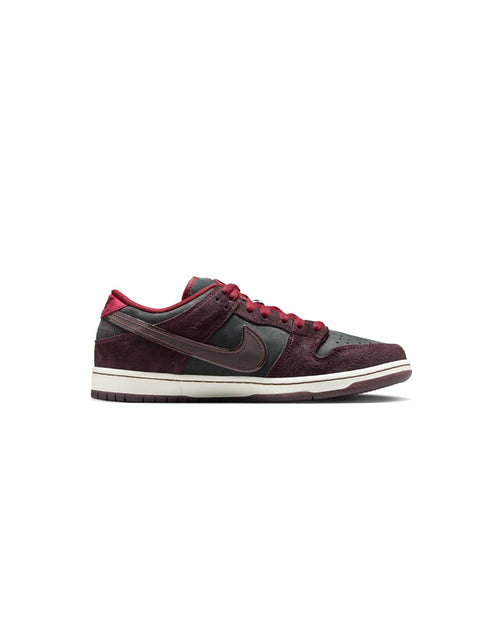 x Riot Skateshop Dunk Low