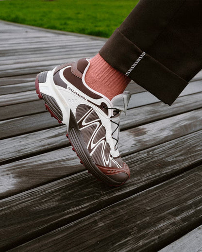 XT-Whisper Walnut Brown Vanilla
